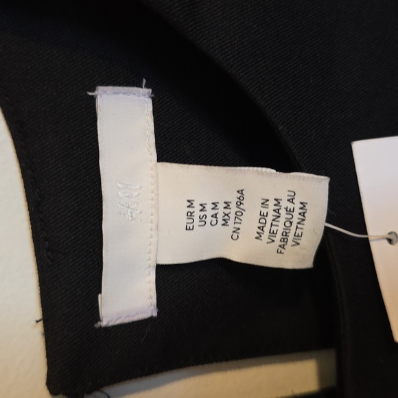 H&M A-Line Shift Black Shift Dress Size Medium - Picture 8 of 9